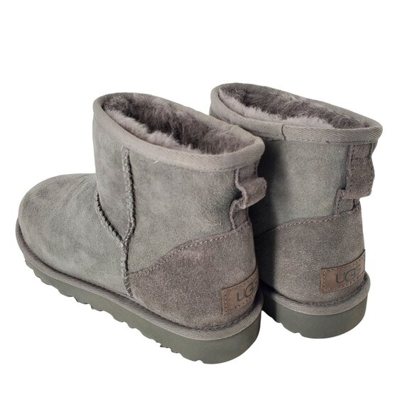 UGG Boots 7 Classic Mini II Genuine Fur Sheepskin Suede Winter Snow Shoes Gray - Picture 11 of 16